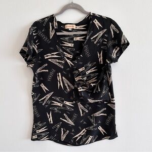 Anthropologie Otis & Maclain novelty clothespin print patch pocket silk blouse